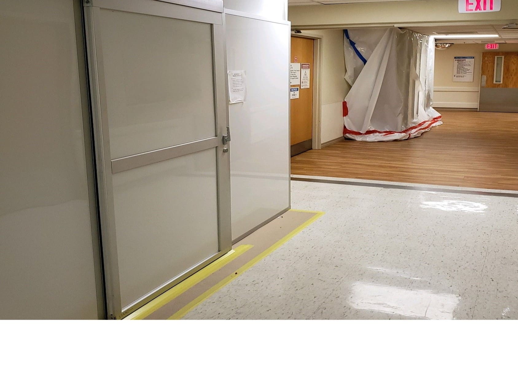 What are zippered walls—and why do they often fail containment tests?